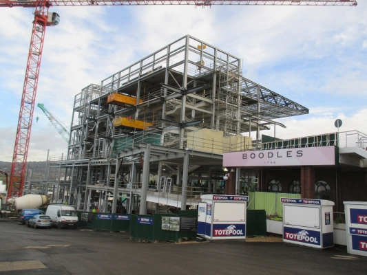 Gallery Image - 12